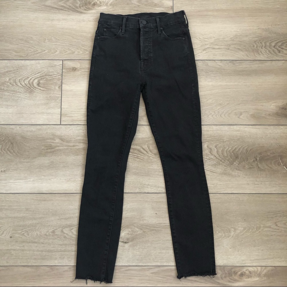 MOTHER The Stunner Jeans Raw Hem Size 25 Black